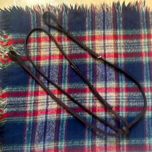 Large horse size standing martingale.